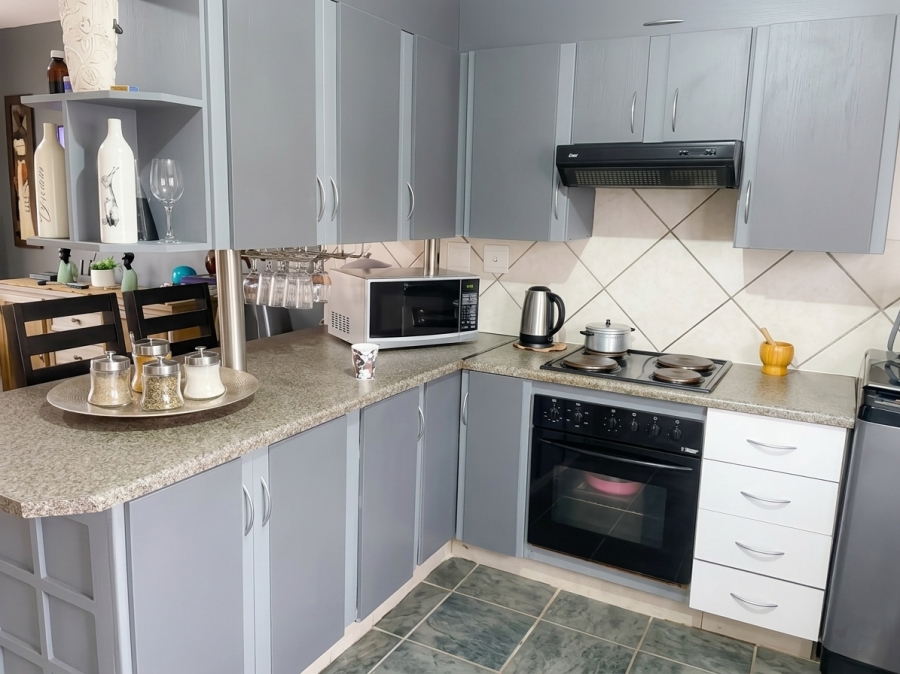 3 Bedroom Property for Sale in Waterval East North West
